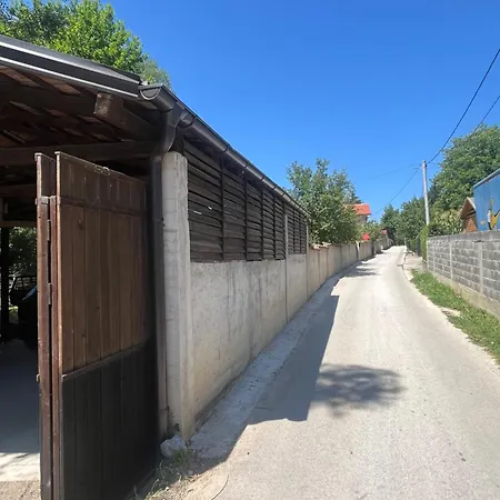 Nature Sarajevo 別荘 *